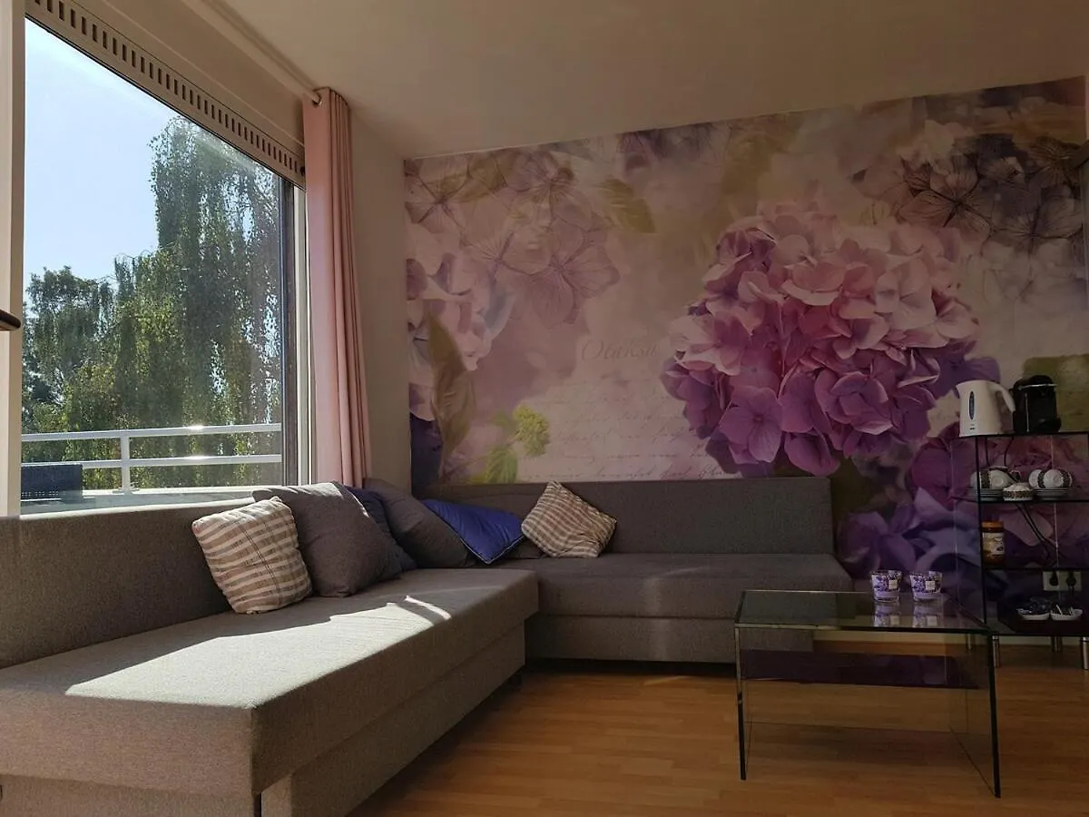 Lil Amsterdam Topfloor A Room Ensuite With Balcony Uithoorn Netherlands
